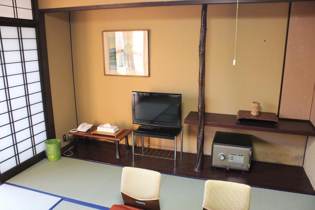 ホテル 下呂温泉 つるつるの湯 みのり荘 下呂市 部屋 写真